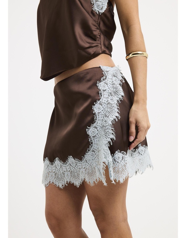 Alice In The Eve - Naomi Satin Lace Mini Skirt