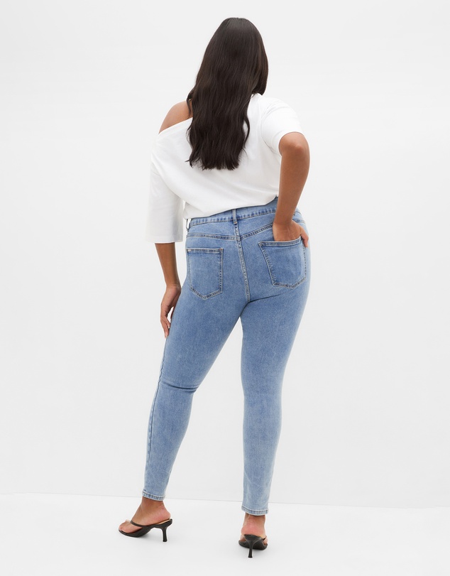 City Chic - Asha Fit Ultra Skinny Leg Short Jean