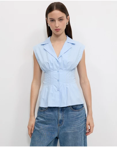 Calli - Tucked Sleeveless Shirt