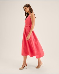 Review - Leah Midi Dress