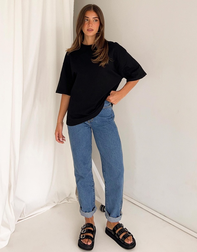 Dazie - The Classic Organic Cotton Oversized Tee