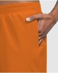 Nike - Essential Lap Volley 7