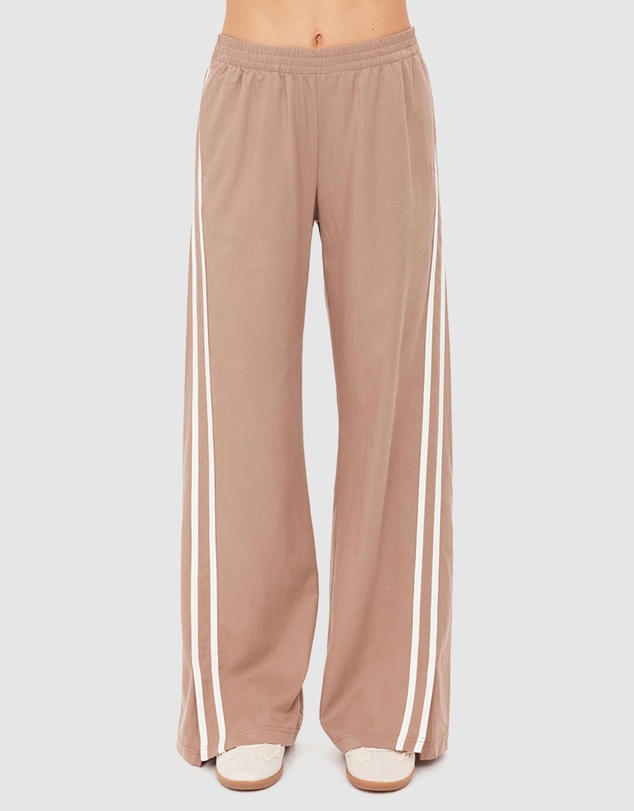 The Upside - Juliet Pants