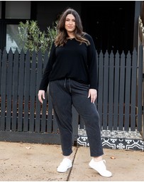 Love Your Wardrobe - Kayla Long Sleeve Rib Tee