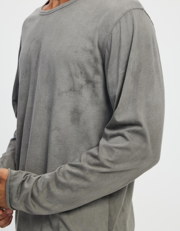 Surrounded By Ghosts - The Howlite Long Sleeve T-Shirt