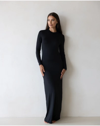 Mod Squad - Luxe Low Neck Dress Base Layer