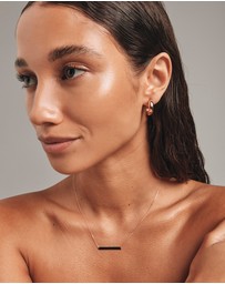 Michael Hill - Engravable Bar Necklace in 10kt Yellow Gold