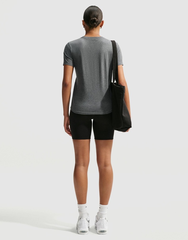 Nike - Sportswear Club SS Tee