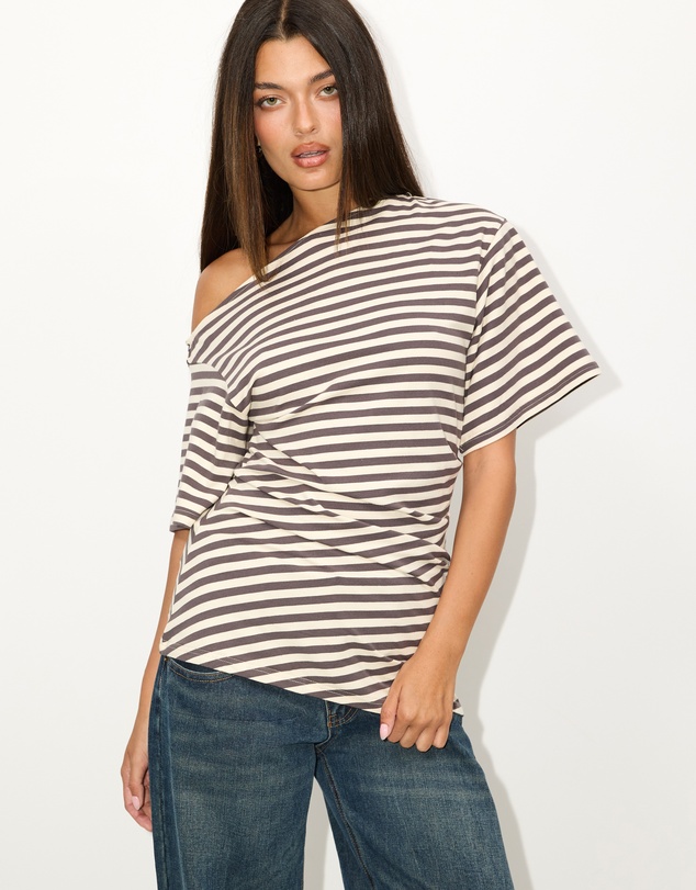 Dazie - Hazel Ruched Jersey Short Sleeve Top