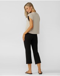 Lorna Jane - Irresistible Luxe Active Rib Cropped Yoga Pants