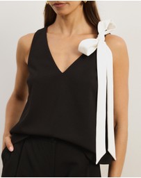 Atmos&Here - Lunet Statement Bow V-Neck Top