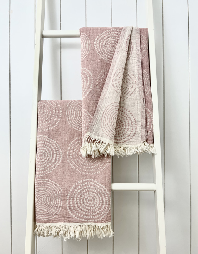 Turkish Murkish - Dotty Muslin Towel