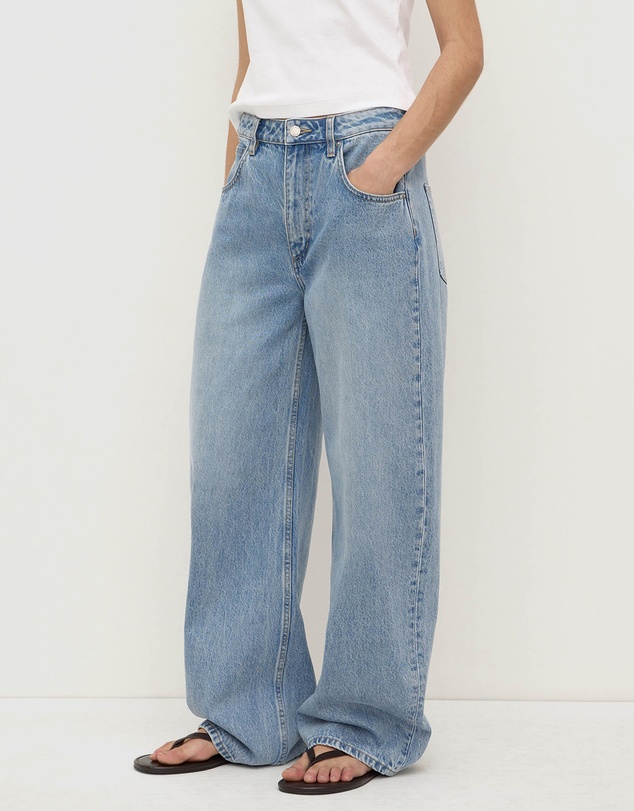 Assembly Label - Low Curve Mid Rise Jeans