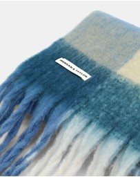 Morgan & Taylor - Emma Scarf