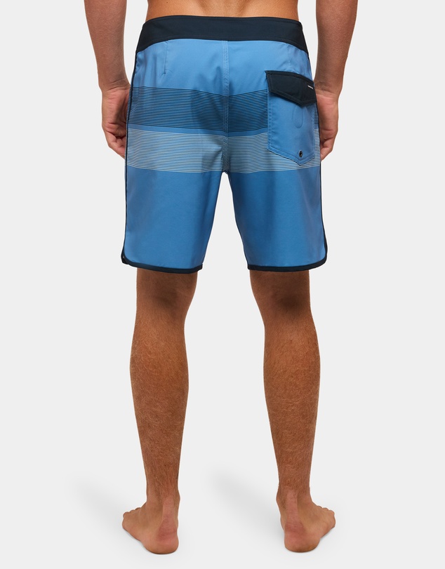 Quiksilver - Mens Surfsilk Scallop 18