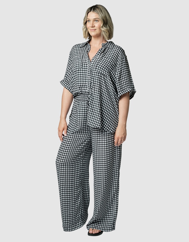 UNE PIECE - Short Sleeve Button-Up Shirt