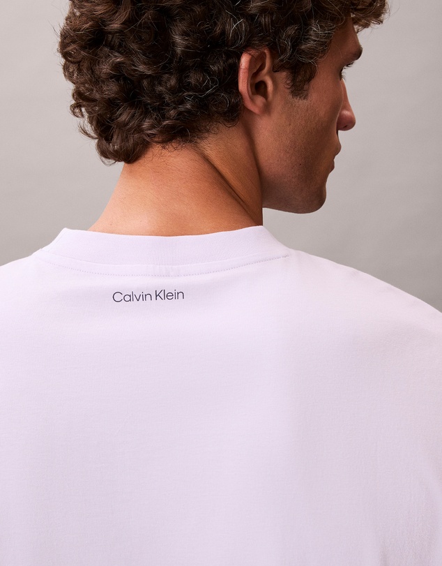 Calvin Klein Jeans - Script Logo Graphic Classic T-Shirt