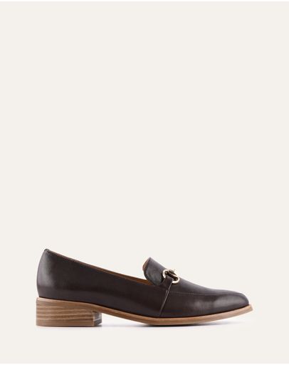 CHOCOLATE LEATHER