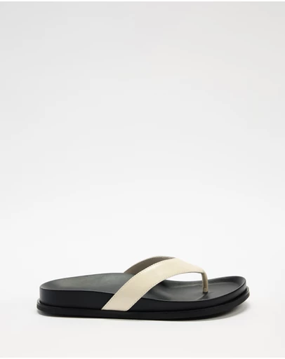 AERE - Leather Footbed Thongs
