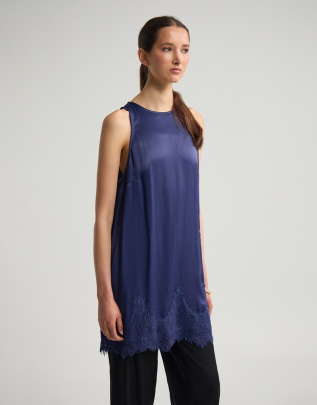 Oxford - Amber Satin And Lace Dress