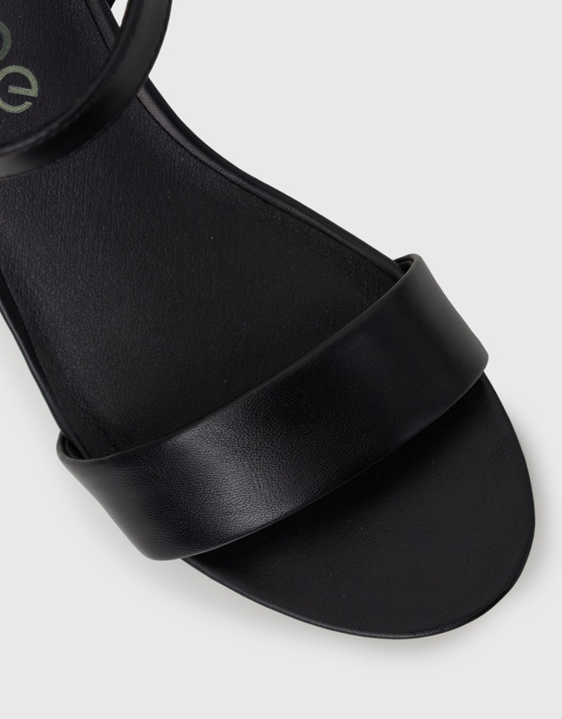 Zeroe - Wider Fit Rory Vegan Round Toe Sandals