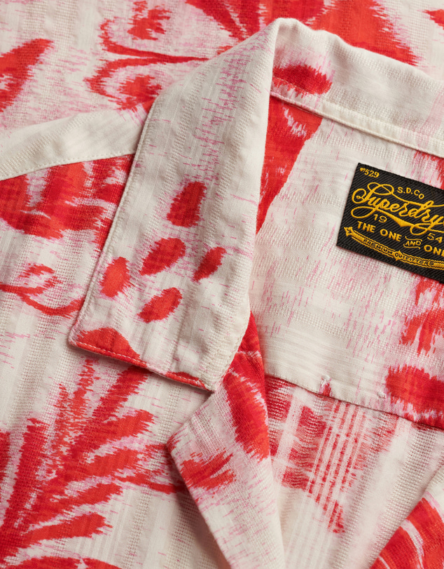 Superdry - Beach Printed Short Sleeve Shirt