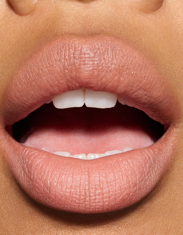 MAC - Powder Kiss Hazy Matte Lipstick