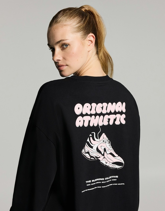 Rockwear - Baggy Fit Long Sleeve Tee