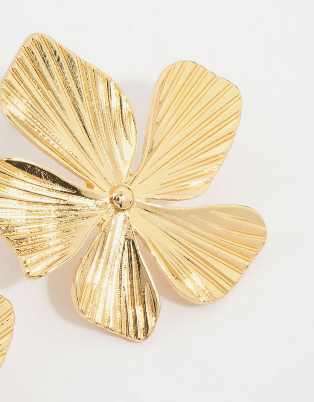 Lovisa - Gold Plated Textured Flower Studs