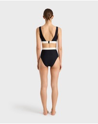 BONDI BORN - Lya Bikini Top