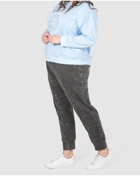 Love Your Wardrobe - Weekender Washed Jogger Pants