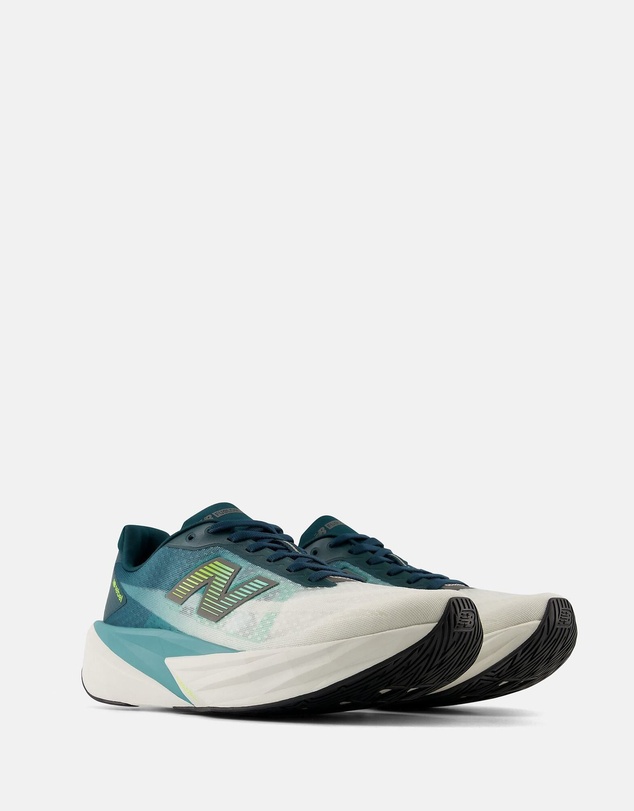 New Balance - FuelCell Rebel v5 - Men's
