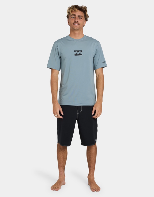 Billabong - Mens All Day Wave Loose Fit Short Sleeve Rashguard