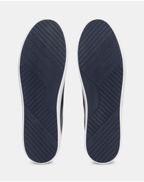 Tommy Hilfiger - Debossed Logo Trainers