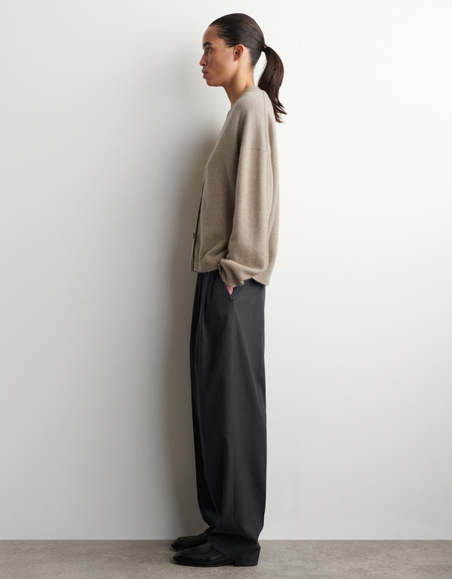 COS - Cashmere V-Neck Cardigan