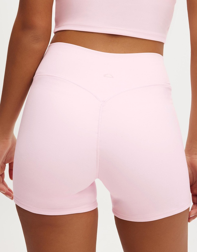 Cotton On Body Active - Ultra Soft Invisible Scrunch Shortie Short