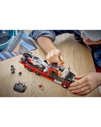 LEGO - F1(R) Display Truck with Audi F1(R) Race Car