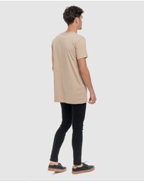 DVNT - Classic Embroidery Tee