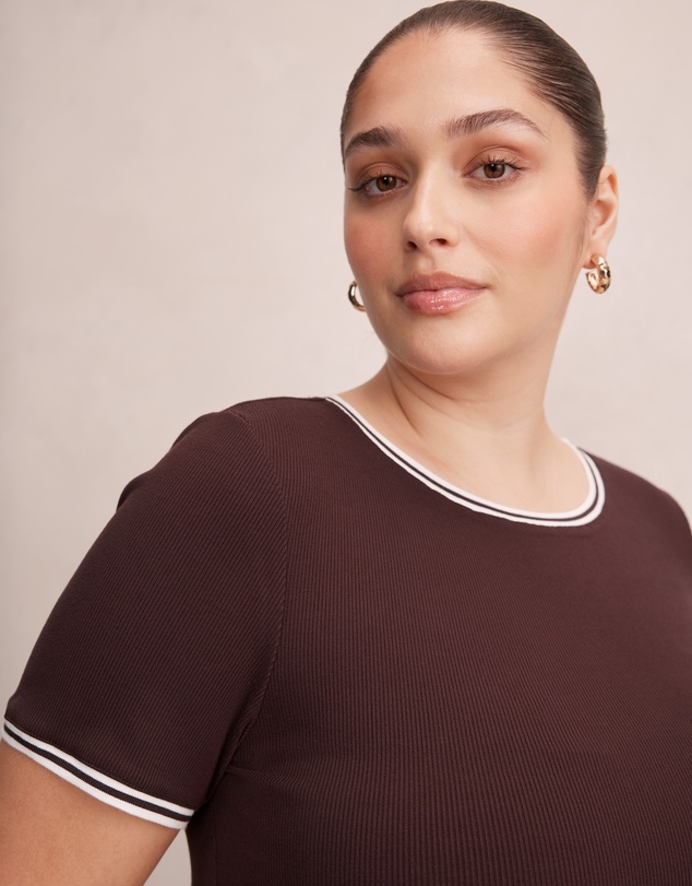 Forever New Curve - Rosie Curve Tipped Trim Short Sleeves T-shirt
