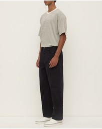 Assembly Label - Relaxed Jeans