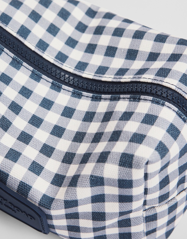 Country Road - Gingham Wash Bag