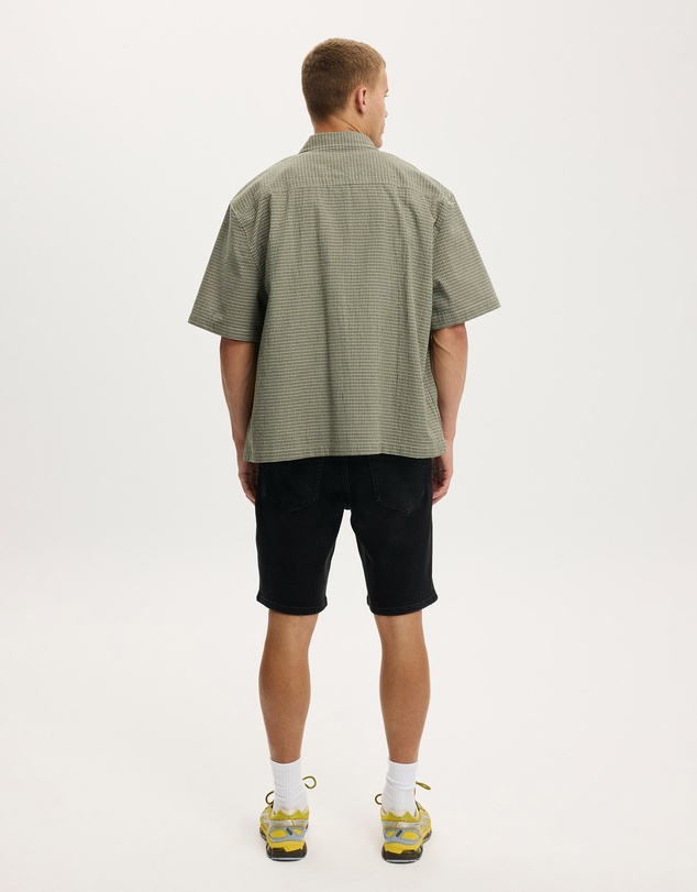 Cotton On - Loose Straight Denim Short
