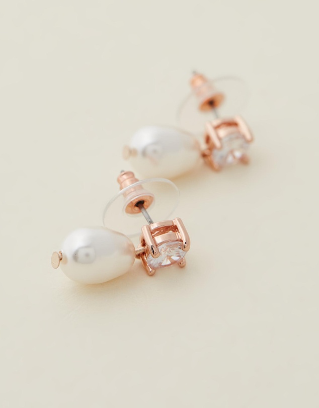 Stephanie Browne - Twinkle Pearl Earrings