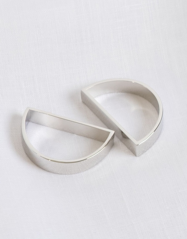 Tablescaped - All About Navy - Set of 4 Silver Napkin Rings