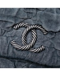 Pre-Loved by Azura Reborn - Pre-Loved Paris Moscou Bubble Quilted Velvet Flap
