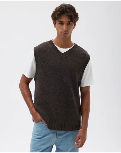 AERE - V-Neck Wool Vest
