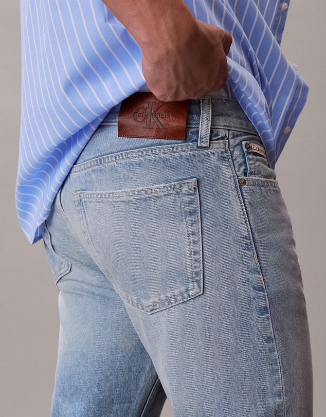 Calvin Klein Jeans - Standard Straight Fit Jeans