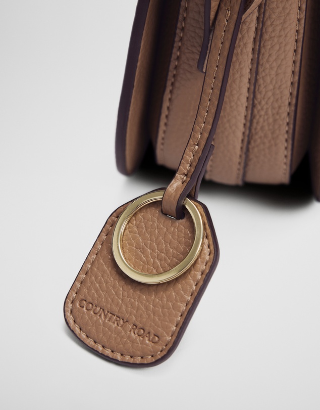 Country Road - Saddle Crossbody Bag