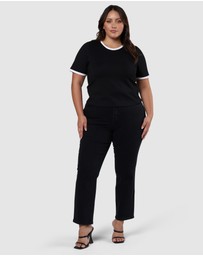 Sunday In The City - Luxe Contrast Tee