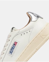 Autry - Dallas Low Wom Sneakers - Women's